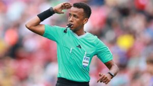 SOMALI REFEREE ARTAN OMAR